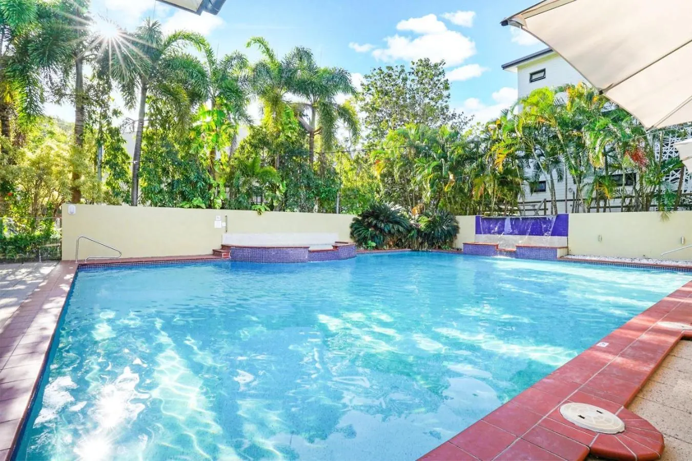 Apartment 24 Central Plaza Port Douglas With Heated Pool