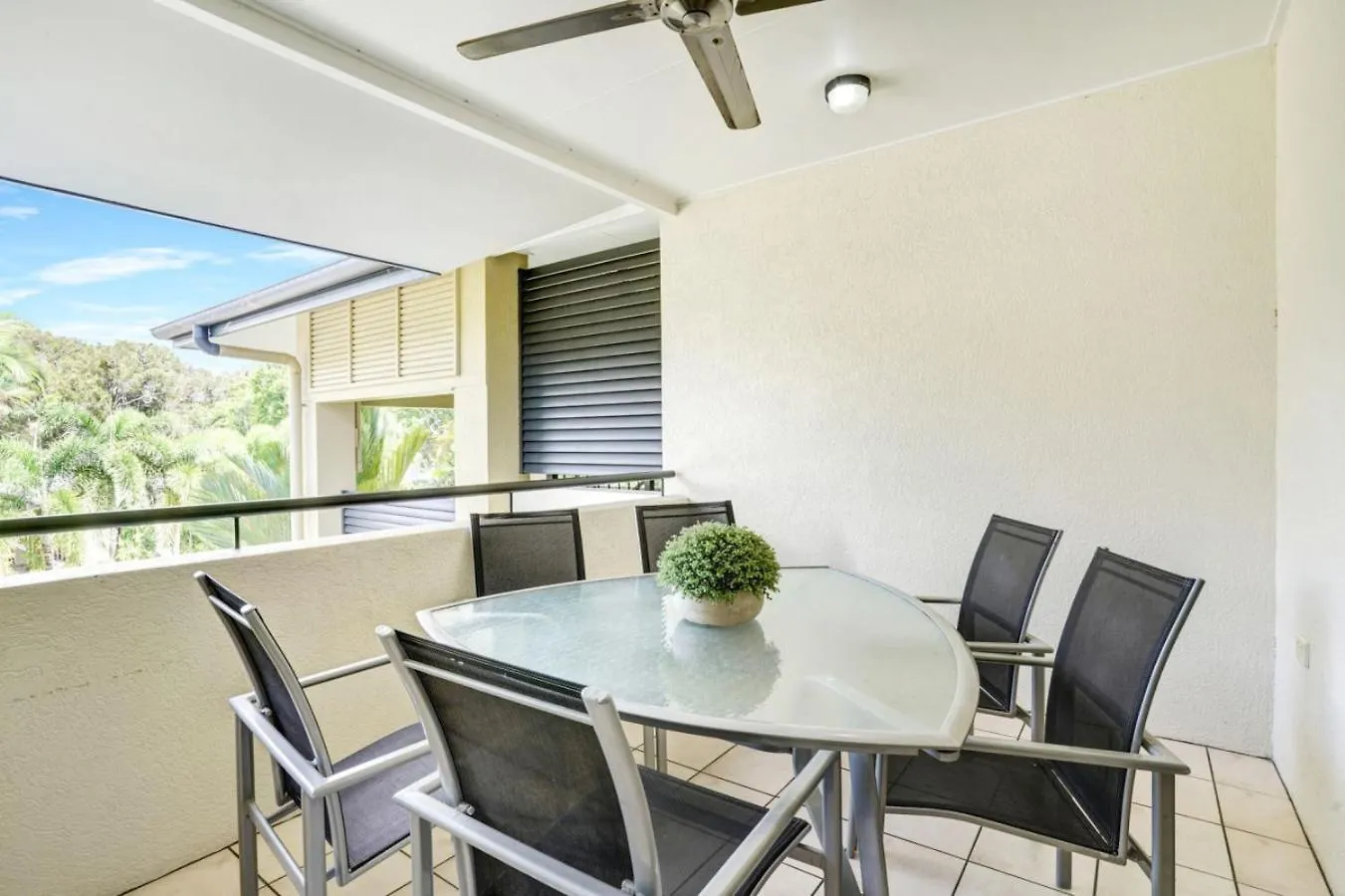 24 Central Plaza Port Douglas With Heated Pool Australia